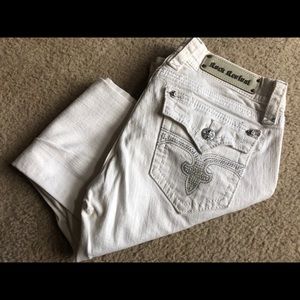 Rock Revivals size 31 Maggie boot style.